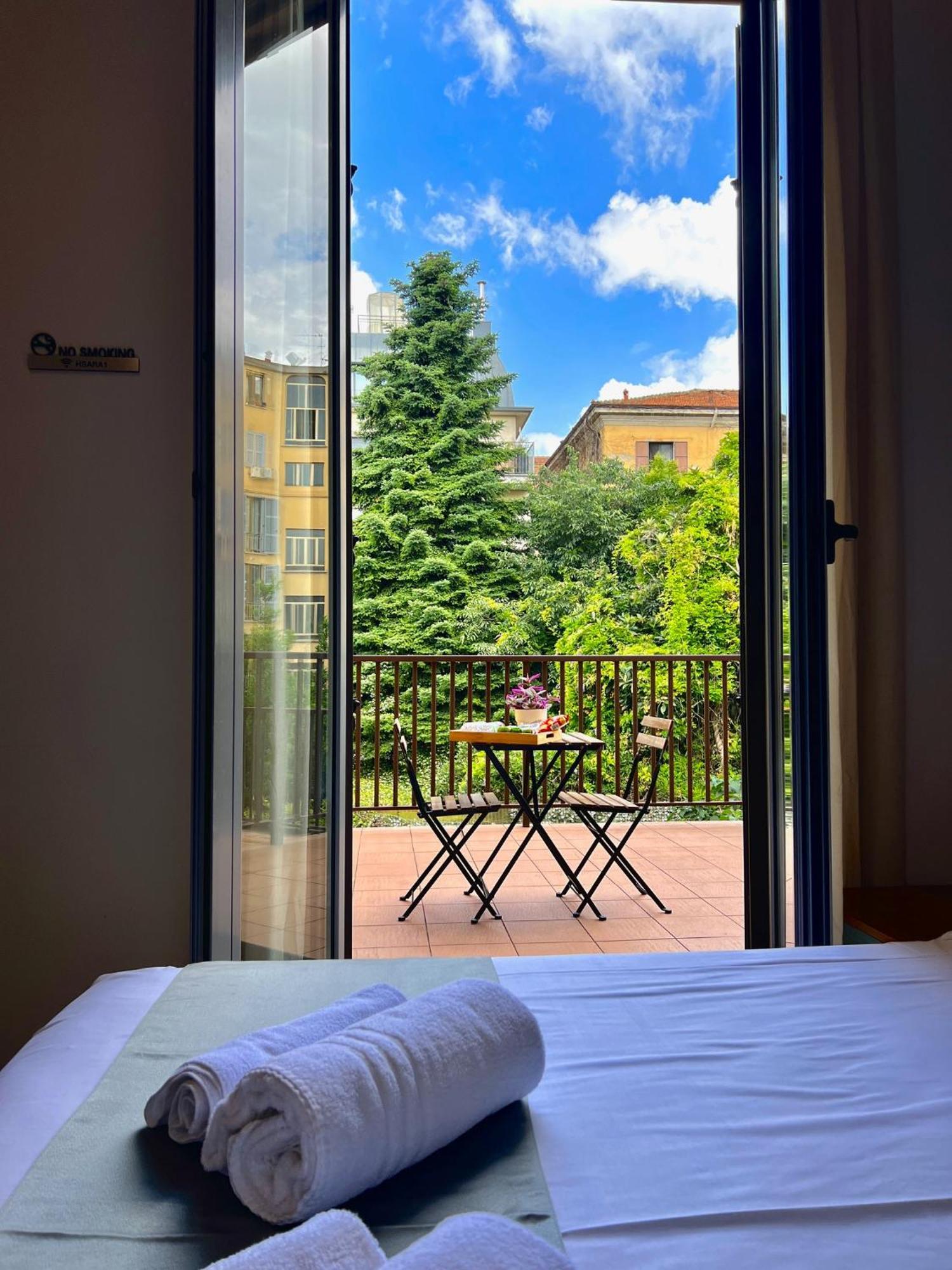 Hotel Sara Milan Exterior photo